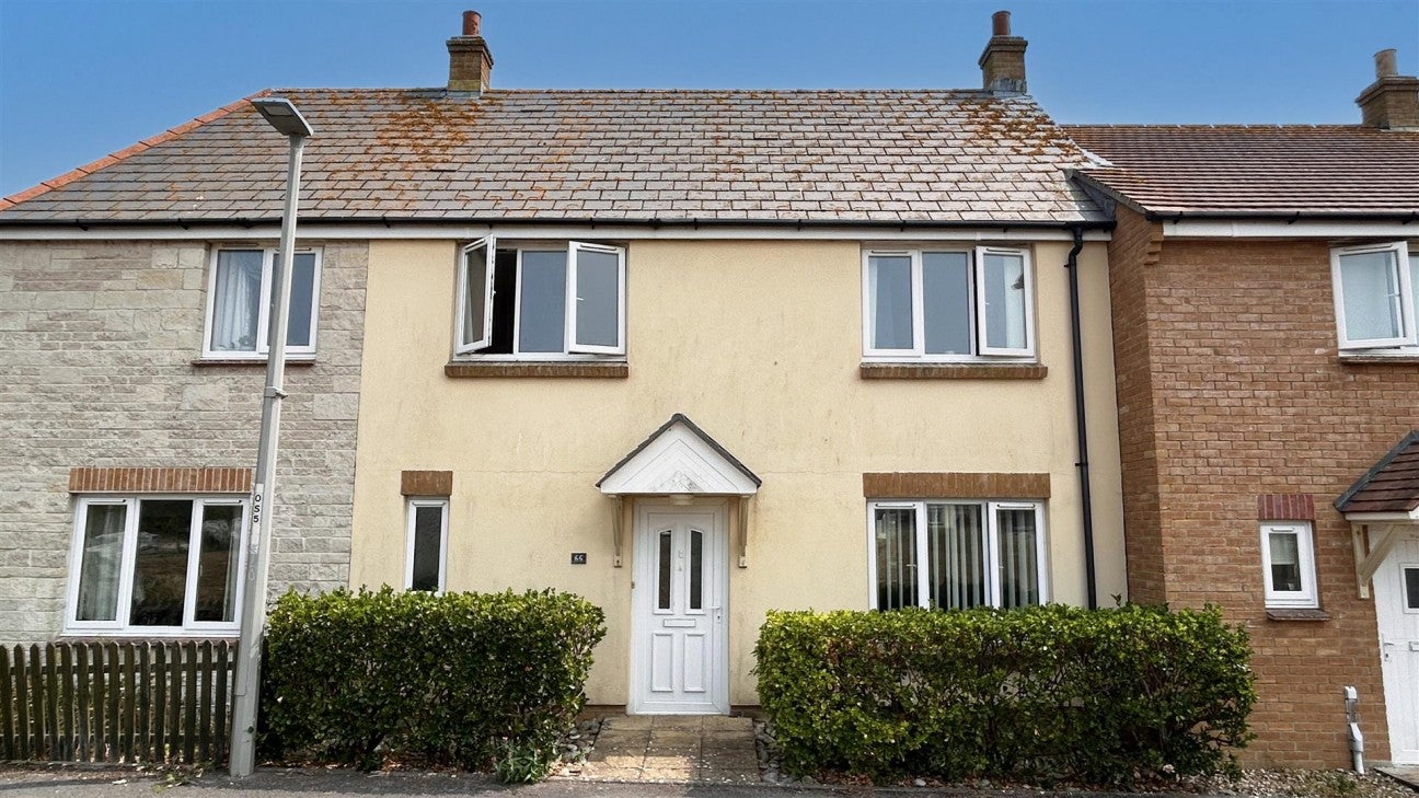 House Sweethill Lane in Southwell