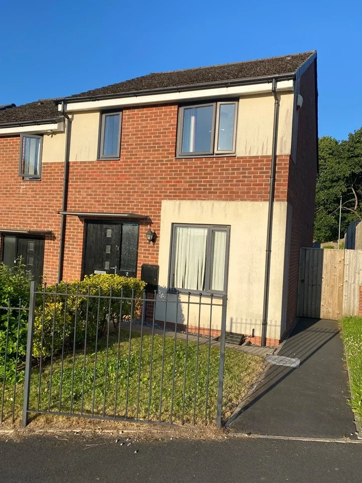 House Hartley Lane in Rochdale