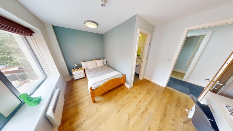 Room Woolpack Lane in Nottingham