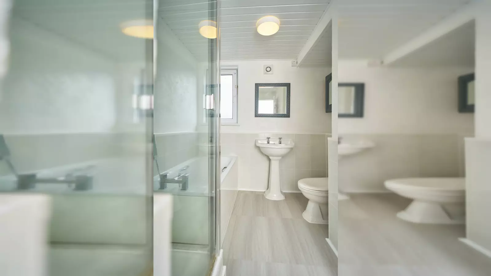 Room Ollerton Green in Greater London