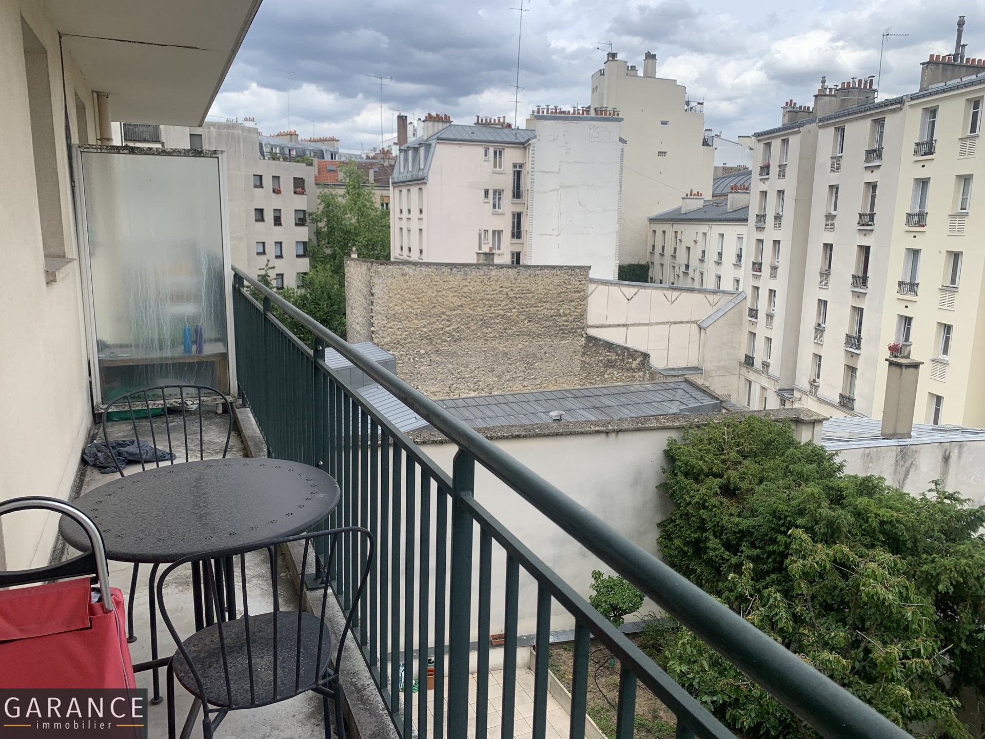 Flat Rue de Fécamp in Paris