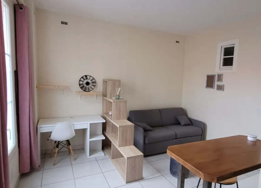 Appartement Rue Jean-Jacques Rousseau à Issy-les-Moulineaux