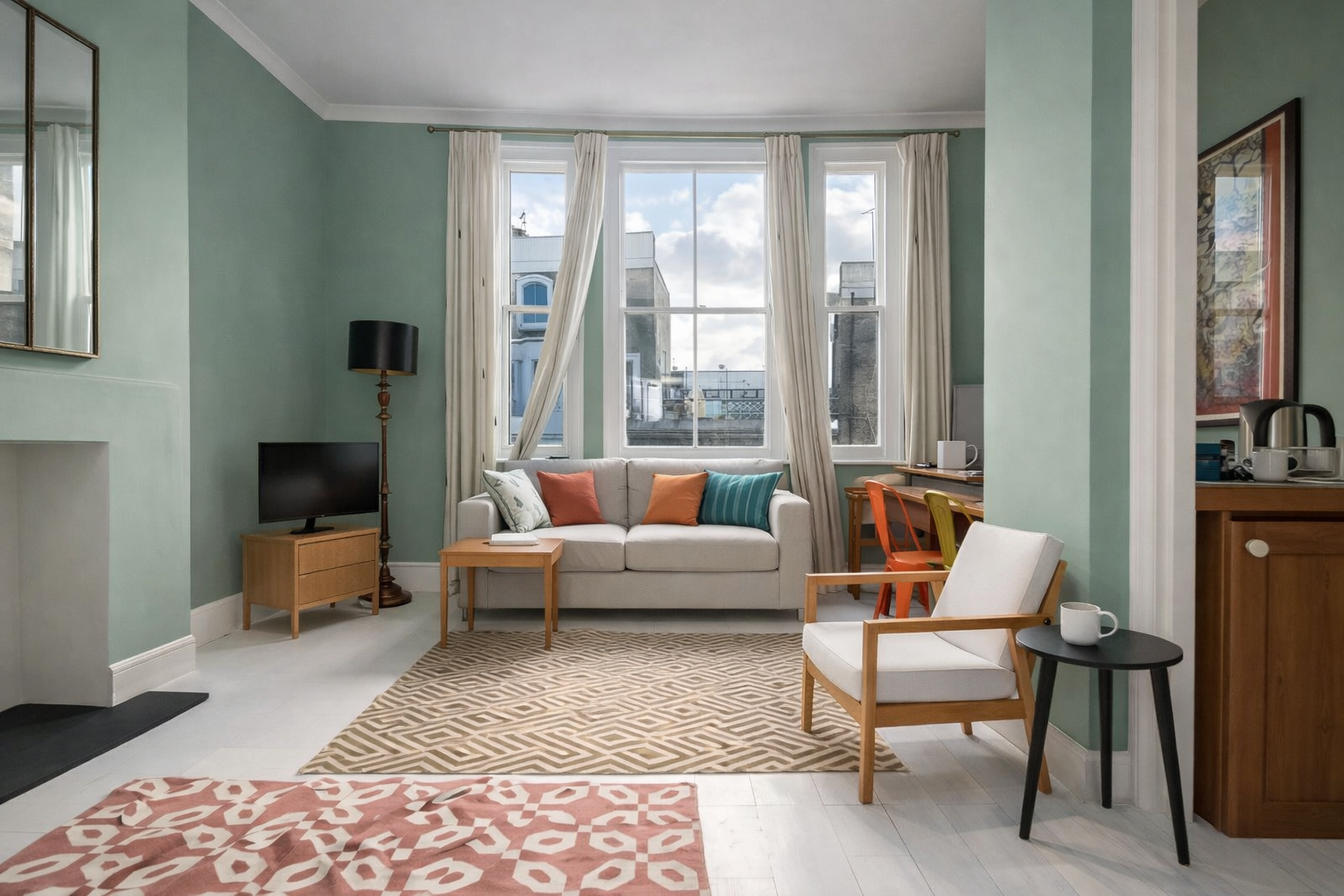 Flat Lancaster Road in Greater London