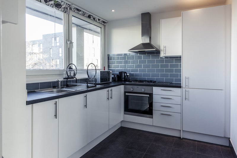 Room Ben Jonson Road in Greater London