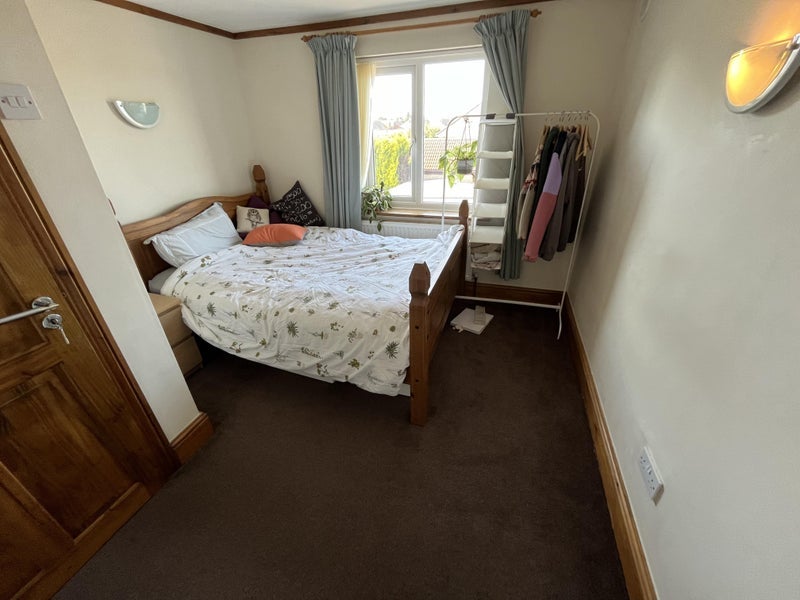 Room Cavendish Road in Bristol