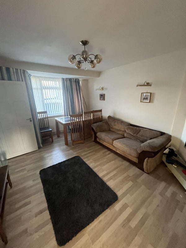 Room Cavendish Road in Bristol