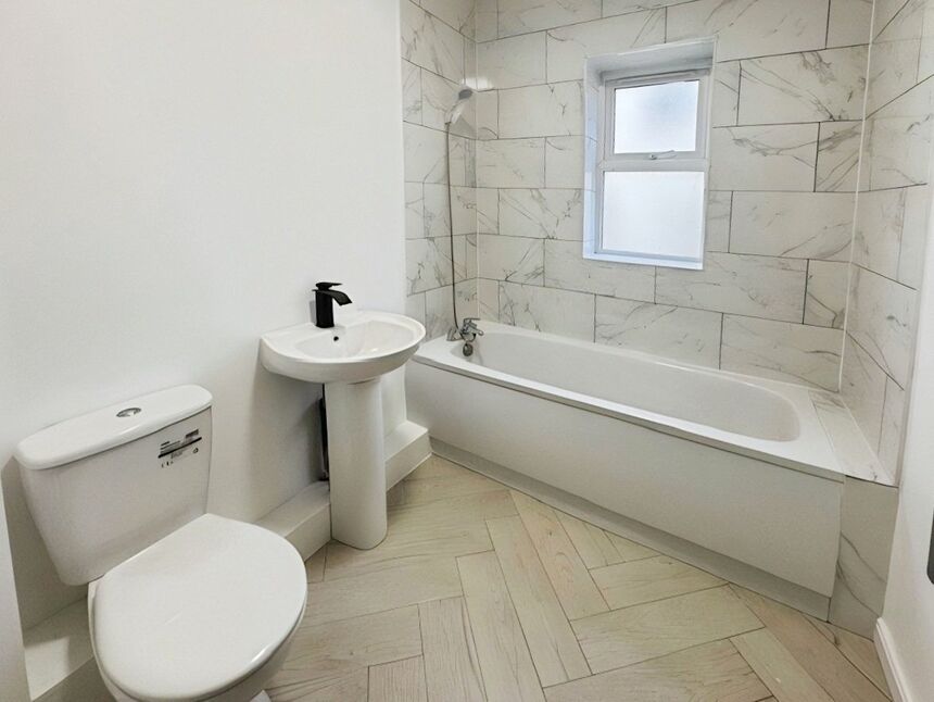 Flat Warley Road in Blackpool