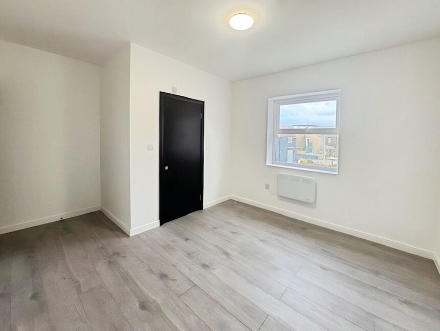 Flat Warley Road in Blackpool