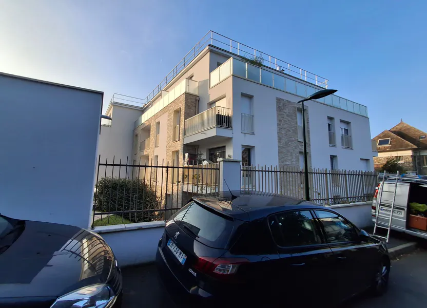 Flat Rue Alexandre Dumas in Sucy-en-Brie