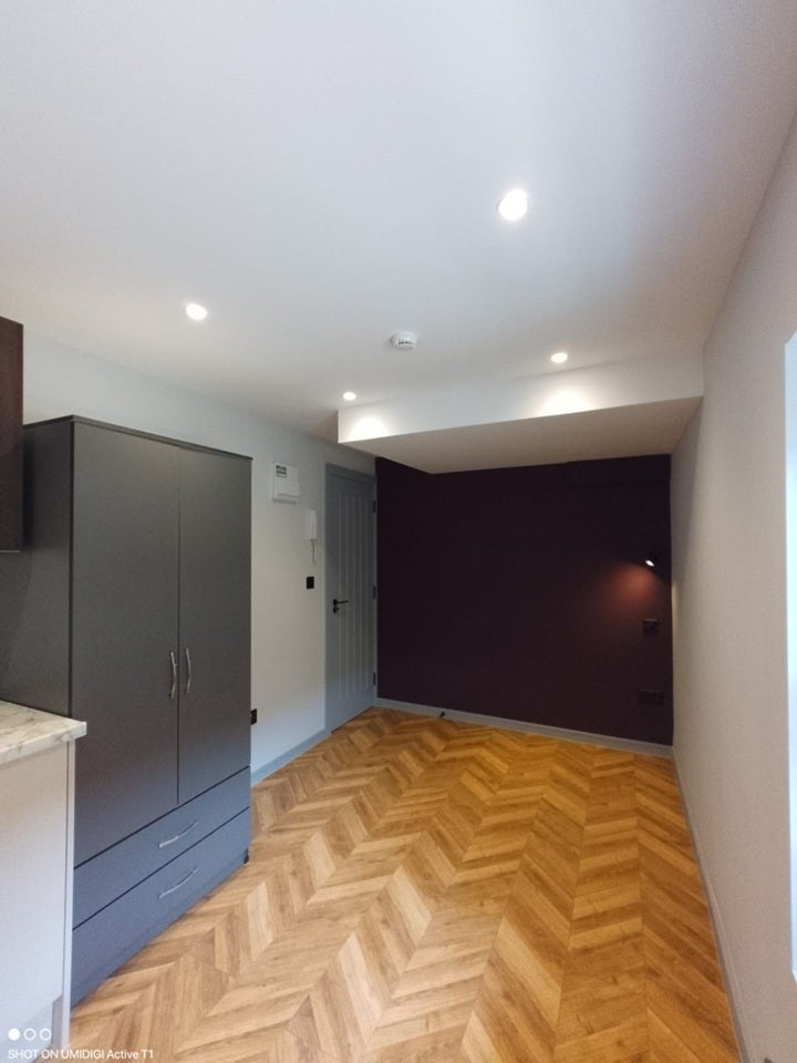 Room Southwell Road in Greater London