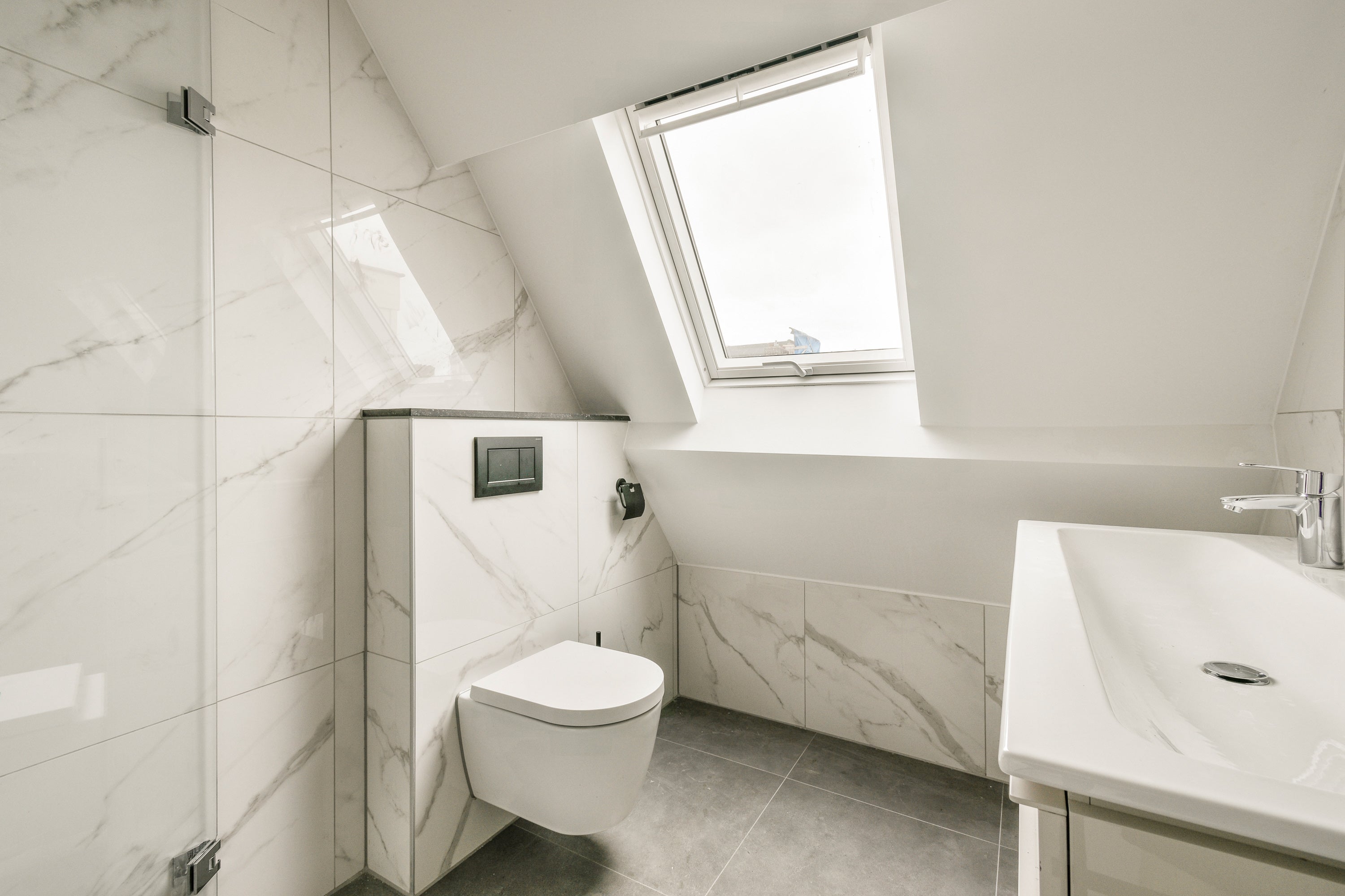 Appartement te huur: Mr. P.N. Arntzeniusweg 49-1, Amsterdam