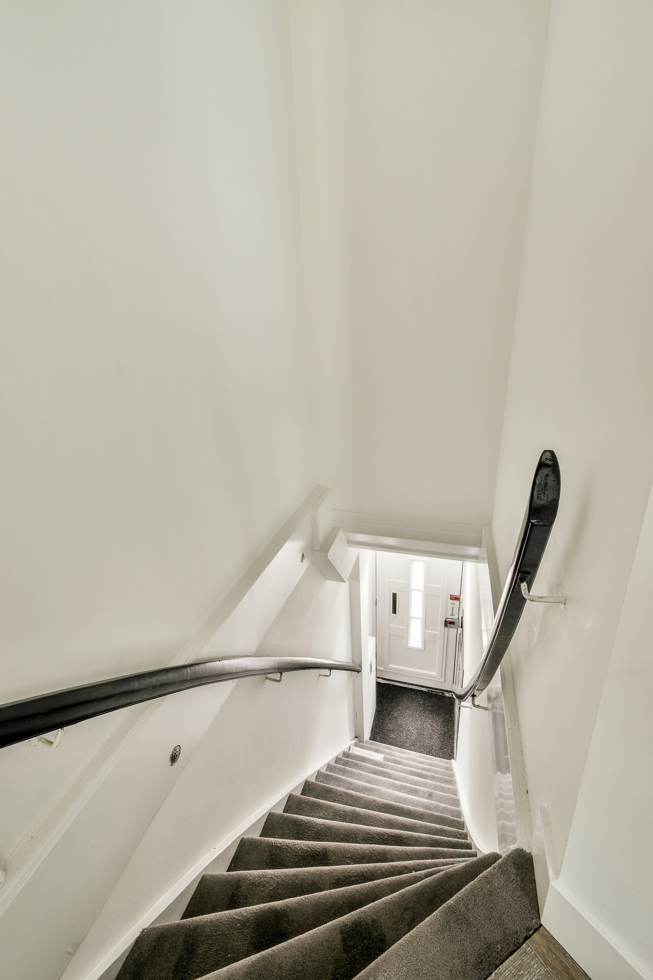 Appartement te huur: Mr. P.N. Arntzeniusweg 49-1, Amsterdam