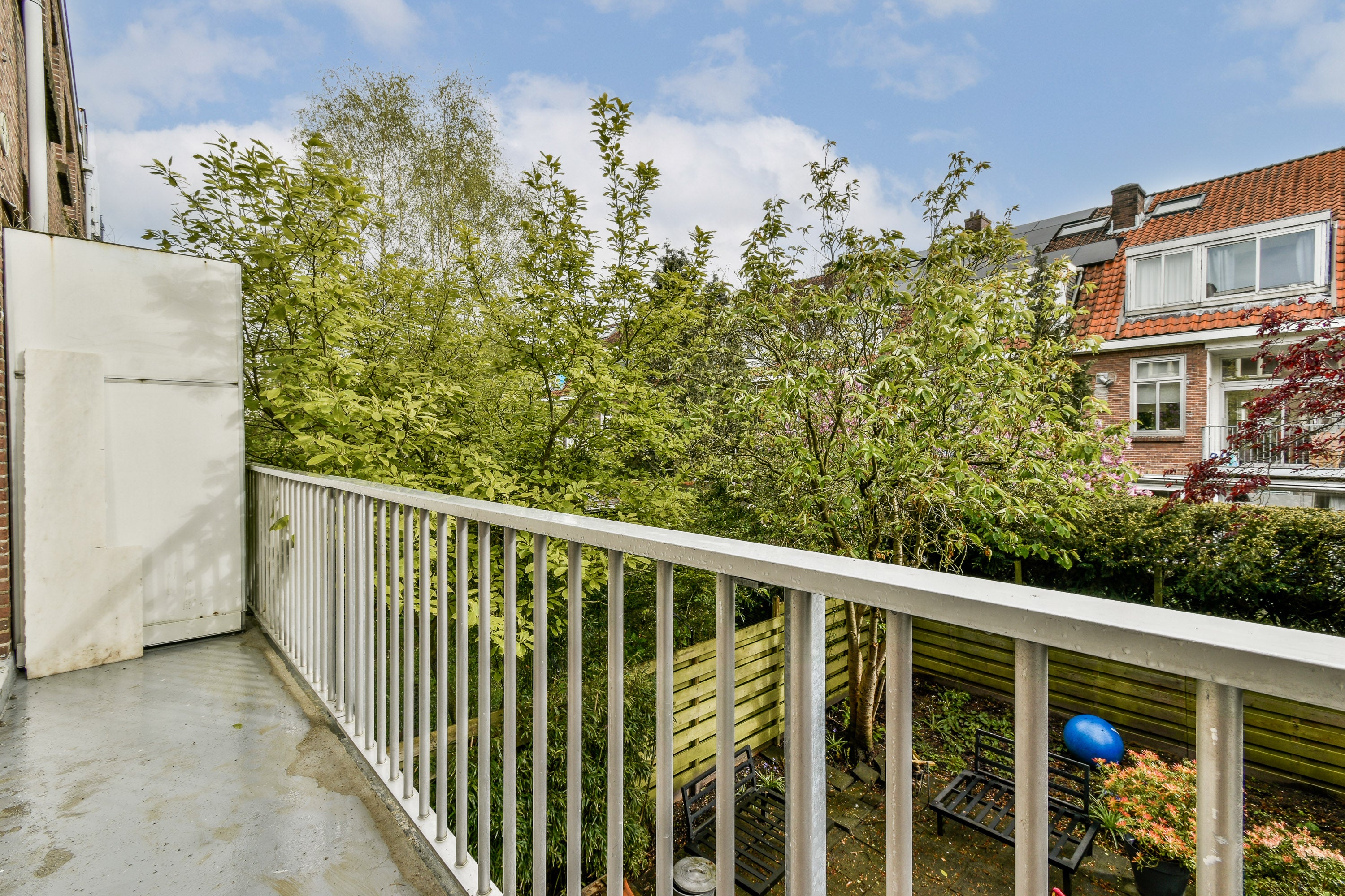 Appartement te huur: Mr. P.N. Arntzeniusweg 49-1, Amsterdam
