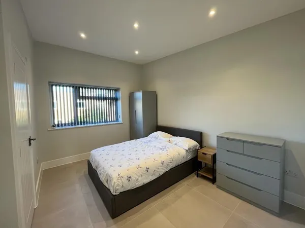 Flat Greenlands in Cambridge