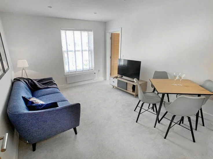 Flat Eton Court in Eton