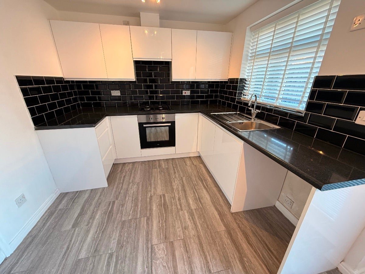 House Linwood Grove in Whiston