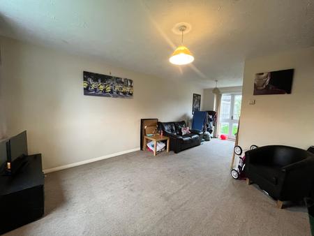House Euston Close in West Suffolk