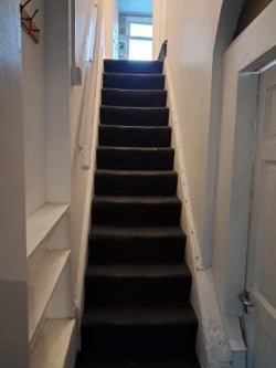 Room Stockport Road in Tameside