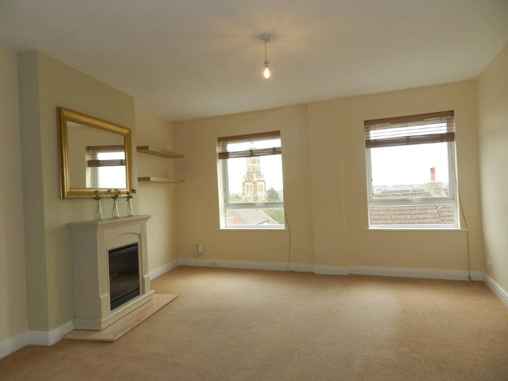 Flat Spinney Road in Wellingborough