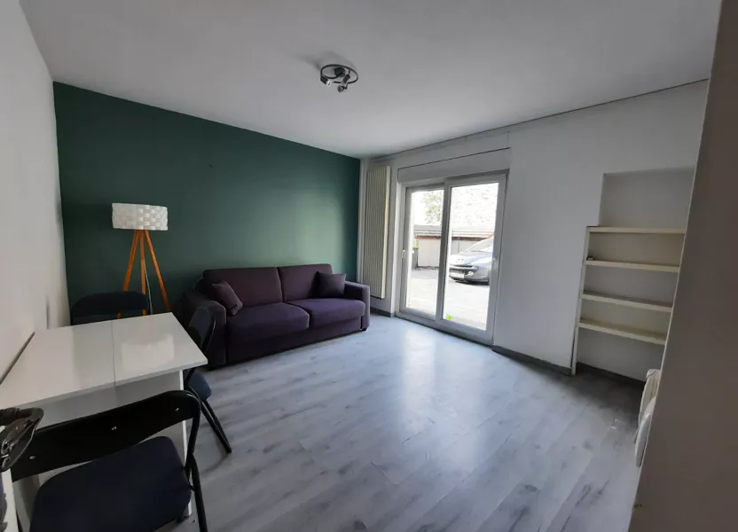 Appartement Rue des Écoles à Égly