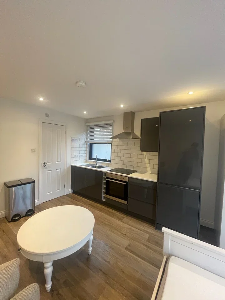 Flat Friern Park in Greater London