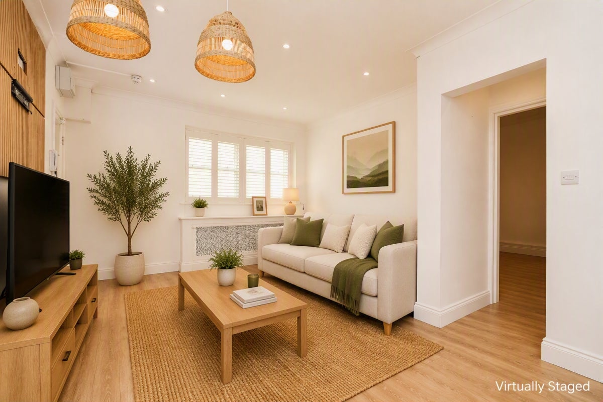 Flat Brighton Road in Greater London