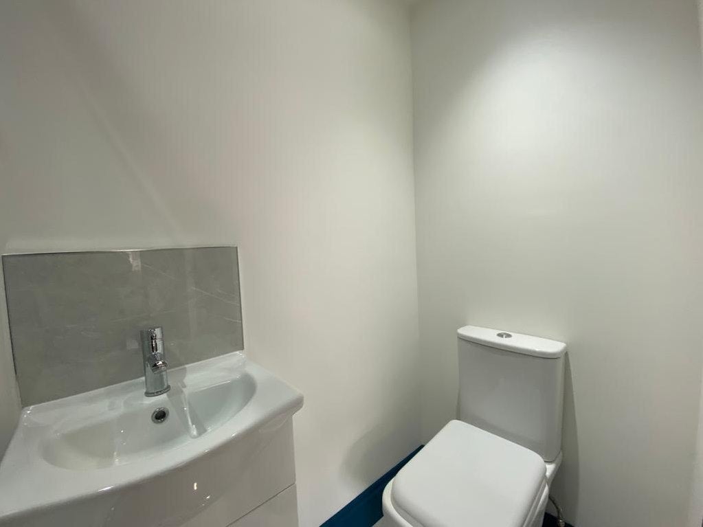 Room Keel Drive in Slough