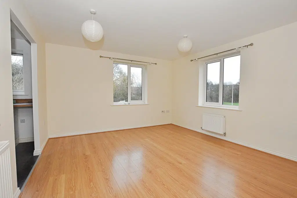 Flat Kirkistown Close in Rugby