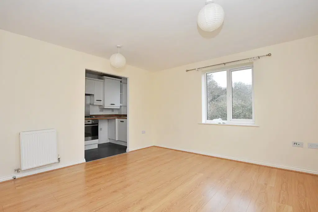 Flat Kirkistown Close in Rugby