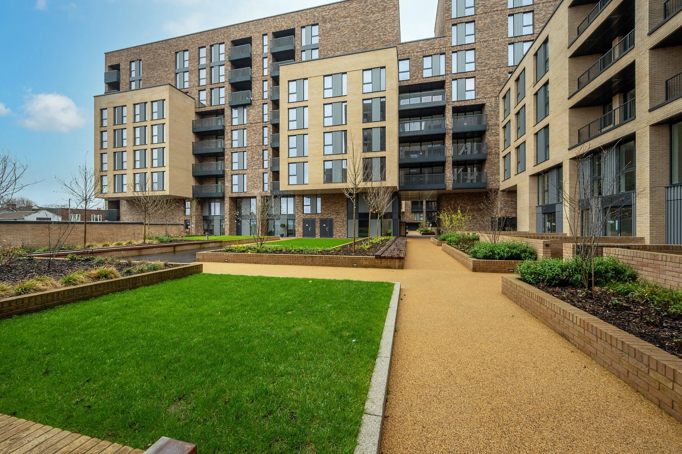 Flat Summerstown in Greater London