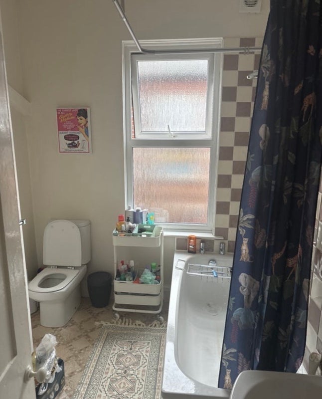 Room Oswald Road in Manchester