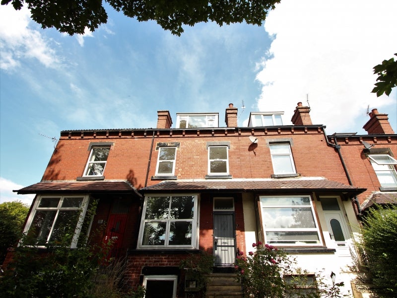 House Burley Place in Leeds