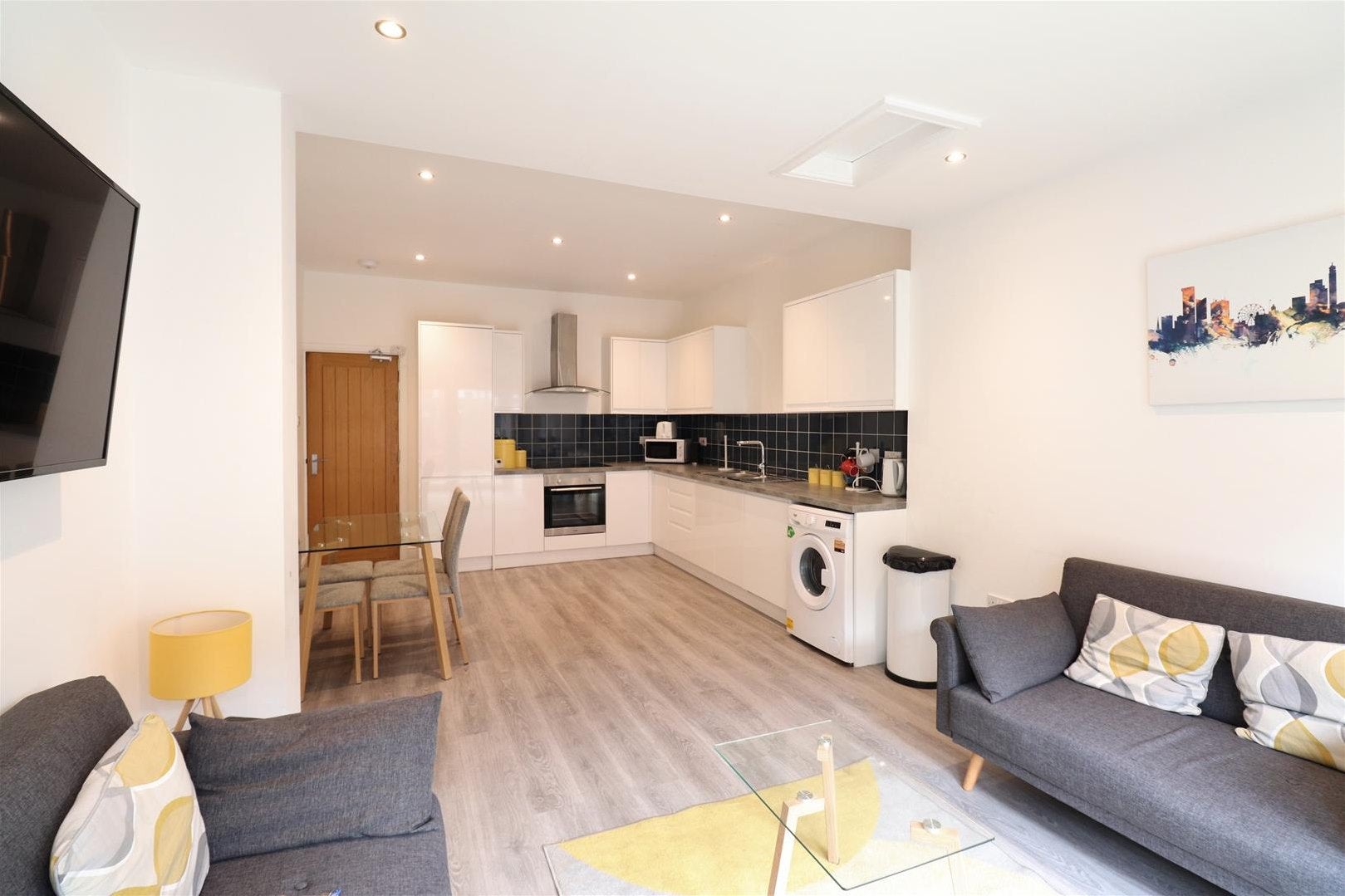 Room Sefton Road in Birmingham