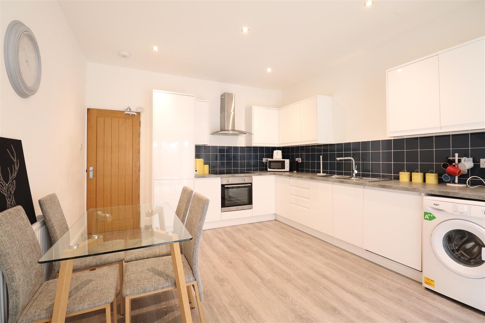 Room Sefton Road in Birmingham