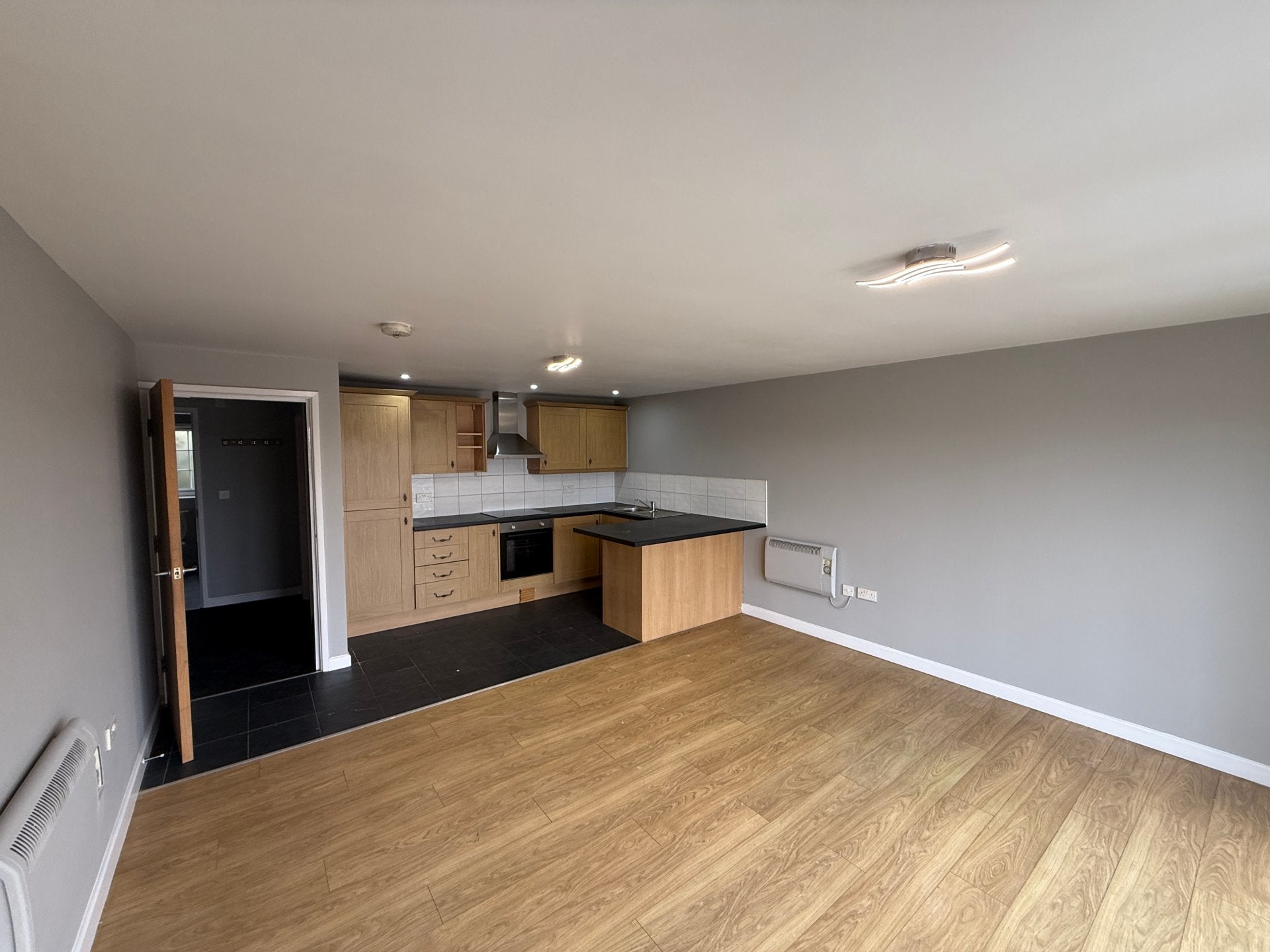 Flat Millhouses Street in Hoyland