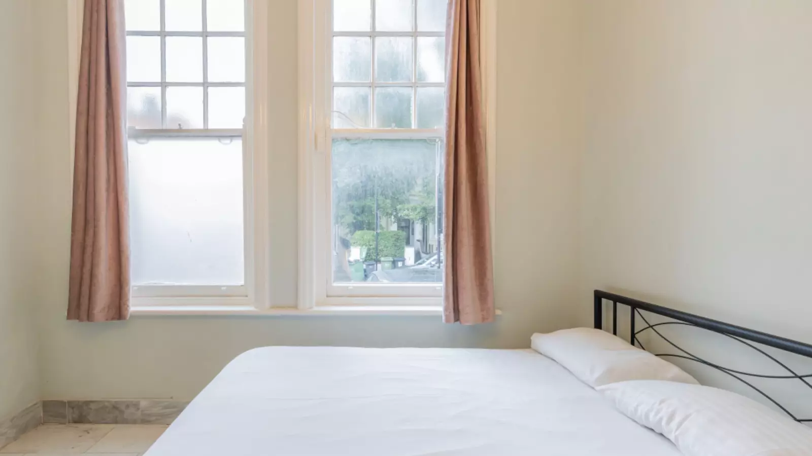 Room Frognal in Greater London