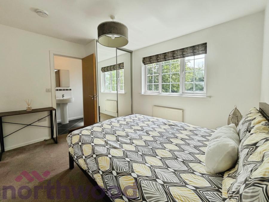 Room Firth Boulevard in Warrington