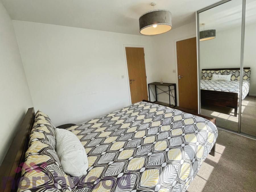 Room Firth Boulevard in Warrington