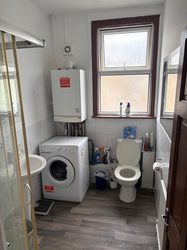 Room Midland Road in Greater London