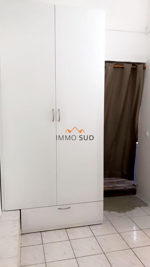 Flat Rue Henry Sidambarom in Baie-Mahault