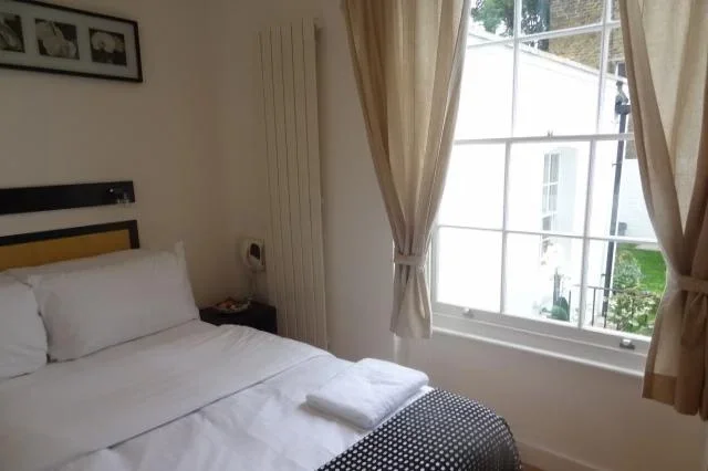 Flat Starcross Street in Greater London