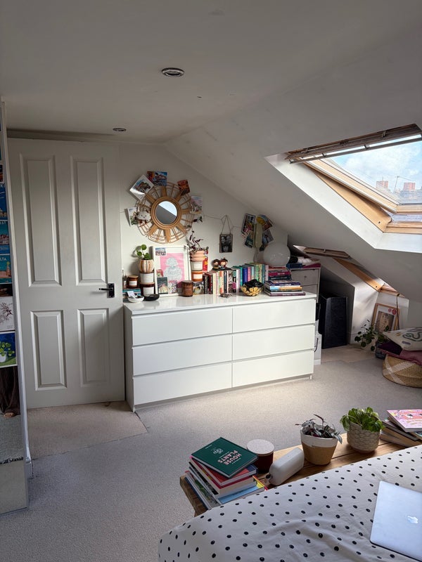 Room Blackett Street in Greater London