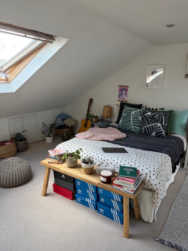 Room Blackett Street in Greater London