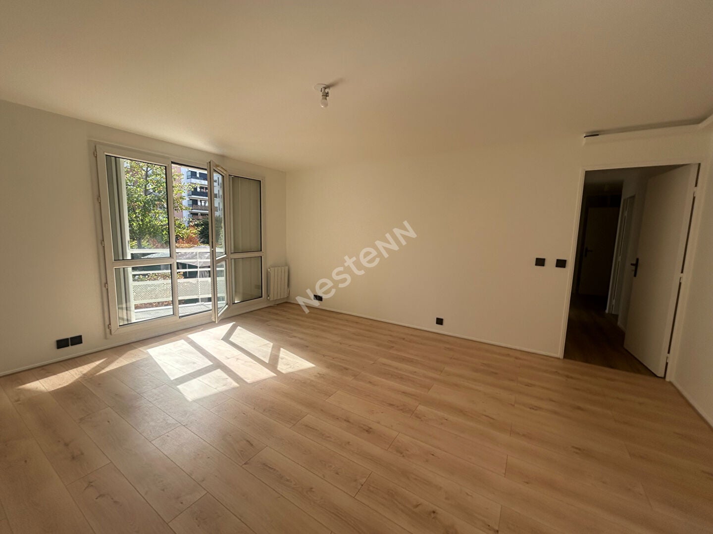 Appartement Rue Rouget de Lisle à Suresnes