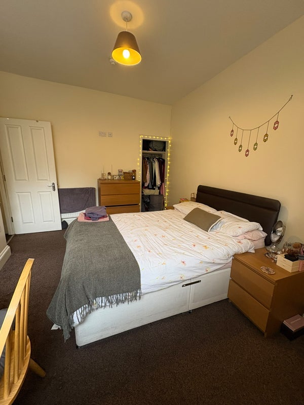 Room Ambra Vale East in Bristol