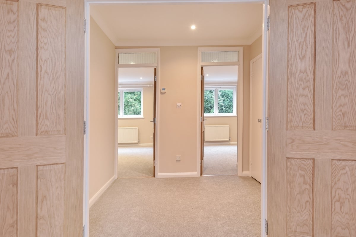 Flat Albury Road in Guildford