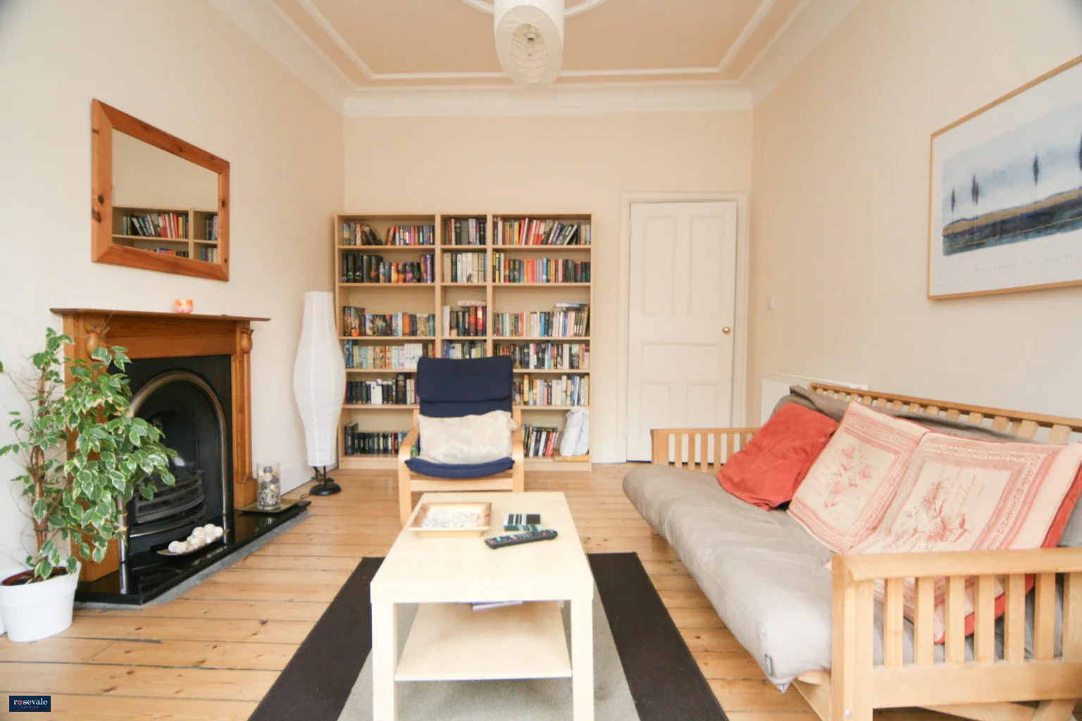 Flat Bellwood Street in Glasgow