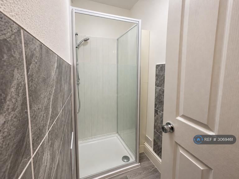 Room Argyle Street in Reading