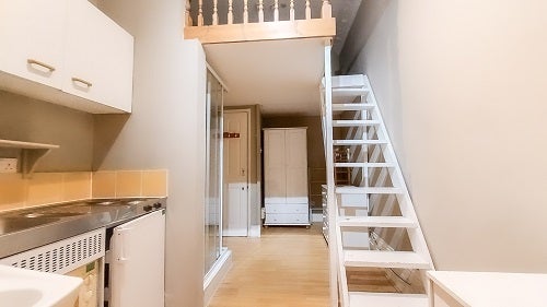 Room Colville Terrace in Greater London