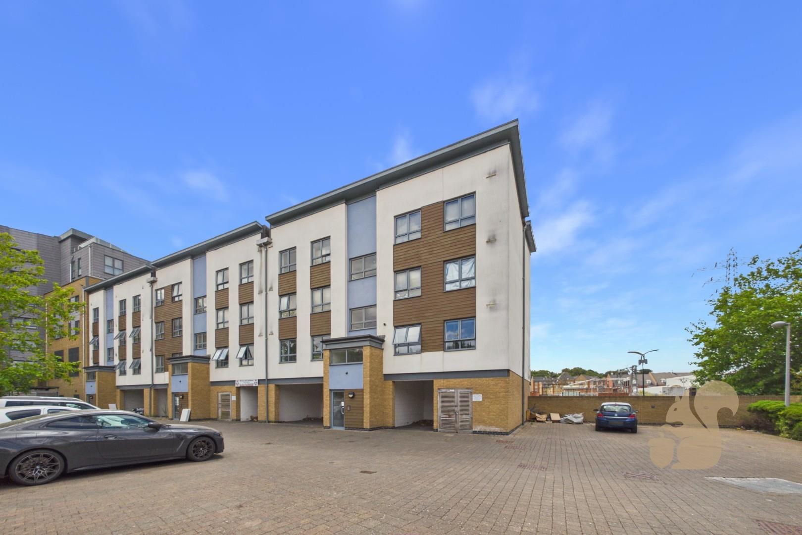 Flat Ballantyne Drive in Colchester